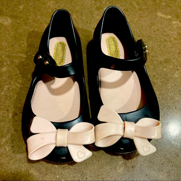 Mini Melissa Black with Pink Bows - Picture 1 of 6